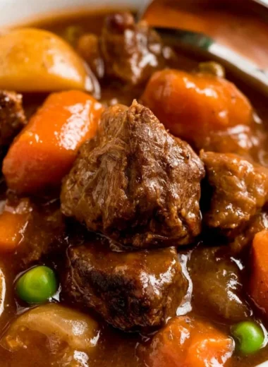 Delicious slow cooker beef stew with vegetables and tender beef.