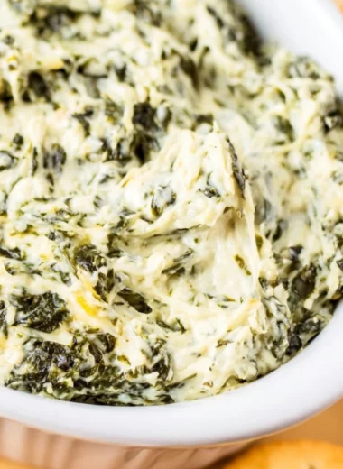 Creamy and delicious easy hot spinach dip served in a bowl